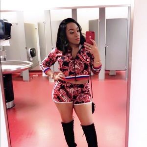 Two piece set